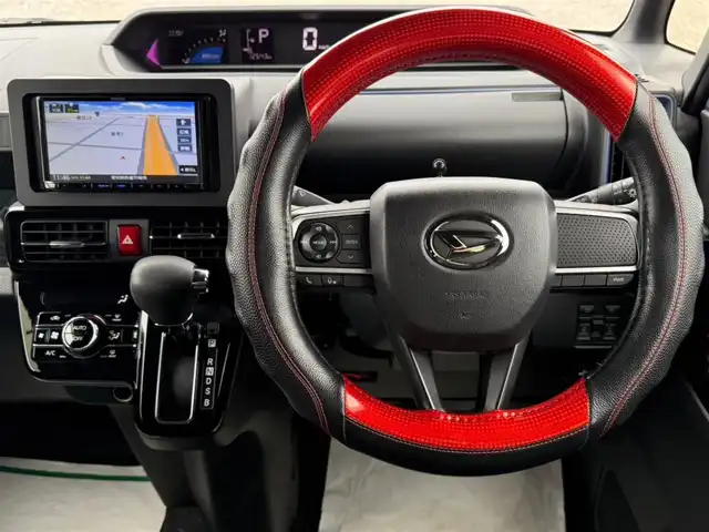 ダイハツ タント カスタム X スタイルセレクション 香川県 2021(令3)年 1.3万km ファイアークォーツレッドM 〇社外ナビ/〇フルセグTV/〇パワースライドドア（両側）/〇バックカメラ/〇ビルトインETC/〇ドライブレコーダー/〇アイドリングストップ/〇スマートアシスト/〇LEDヘッドランプ/〇フォグランプ/〇オートライト/〇純正14インチアルミ/〇オートエアコン/〇合皮/ファブリックコンビシート/〇シートヒーター/〇USBソケット/〇キーフリーシステム/〇禁煙車