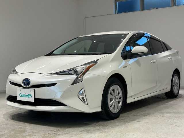 トヨタ プリウス Sセーフティプラス 宮城県 2017(平29)年 3.4万km ホワイトパールクリスタルシャイン ワンオーナー/４WD/トヨタセーフティセンスP/・プリクラッシュセーフティ/・レーンディパーチャーアラート/・オートマチックハイビーム/・レーダークルーズコントロール/インテリジェントクリアランスソナー/シンプルインテリジェントパーキングアシスト/アンチロック・ブレーキ・サポート/クルーズコントロール/レーンキープアシスト/純正SDナビ/Bluetootｈ/バックカメラ/ETC/フルセグテレビ/前後ドライブレコーダー/純正LEDライト/純正フロアマット/前後コーナーセンサー/ドアバイザー