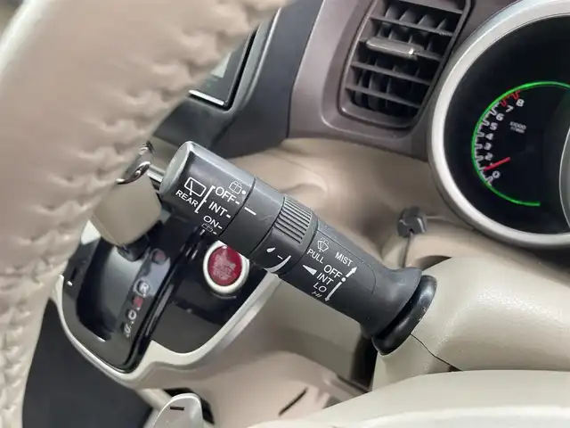 ホンダ Ｎ ＢＯＸ G ターボ Lパッケージ 神奈川県 2015(平27)年 9.4万km スマートブラック (株)IDOMが運営する【じしゃロン秦野店】の自社ローン専用車両になります。こちらは現金またはオートローンご利用時の価格です。自社ローンご希望の方は別途その旨お申付け下さい/純正メモリナビ/CD/DVD/SD/フルセグTV/バックカメラ/ETC/片側パワースライドドア/純正ホイールキャップ/プッシュエンジンスタート/スマートキー