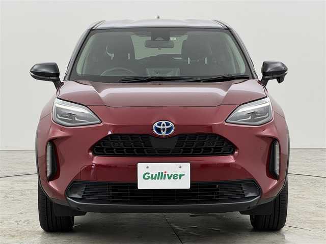 トヨタ ヤリスクロス ハイブリッド Z 千葉県 2021(令3)年 6.1万km ブラックマイカ/センシュアルレッドマイカ 純正DA／フルセグＴＶ　/バックカメラ　/ＥＴＣ　/レーダークルーズコントロール　/コーナーセンサー　/衝突軽減ブレーキ　/レーンキープ　/ＰＫＳＢ　/ハーフレザー　/シートヒーター　/パワーシート　/純正１８インチＡＷ