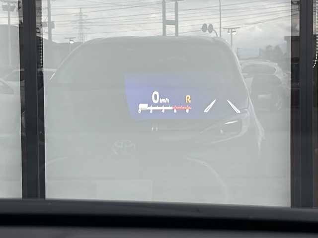 トヨタ アクア Z 山形県 2022(令4)年 1.9万km ブラックマイカ 禁煙車/トヨタセーフティーセンス/レーントレーシングアシスト/プリクラッシュセーフティ/クリアランスソナー/パーキングサポートブレーキ/レーダークルーズコントロール/ブラインドスポットモニター/ヘッドアップディスプレイ/純正ナビゲーション/(AM　FM Bluetooth USB HDMI)/AppleCarPlay AndoroidAuto/全方位カメラ/ビルトインETC2.0/前後ドライブレコーダー/革巻きステアリング/ステアリングリモコン/ステアリングヒーター/D席パワーシート/前席シートヒーター/純正フロアマット/プッシュスタート/スマートキー/LEDヘッドライト/オートハイビーム/純正16インチアルミホイール/ドアバイザー