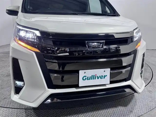 トヨタ ノア Si ダブルバイビーⅡ 大阪府 2019(令1)年 3.5万km ラグジュアリーホワイトパールクリスタルシャインガラスフレーク carrozzeriaナビTV バックカメラ ハーフレザー クルーズコントロール 衝突軽減ブレーキ レーンアシスト オートハイビーム 両側パワースライドドア リアオートエアコン クリアランスソナー ワンオーナー ETC