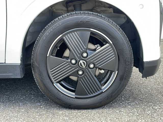日産 サクラ X 岐阜県 2023(令5)年 1.6万km ホワイトパール 禁煙車/純正9型ナビ/AM/FM/CD/DVD/SD/BT/MSV/フルセグ/アラウンドビューモニタ/エマージェンシーブレーキ /セーフティーシールド /E-Pedal/電子パーキングブレーキ/ブレーキホールド/AAC/社外前後ドライブレコーダー/ETC/ステアリングスイッチ/オートライト/オートハイビーム/LEDヘッドライト/スペアキー/スマートキー/プッシュスタート /純正アルミホイール
