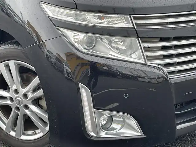 日産 エルグランド 250ハイウェイスター 佐賀県 2011(平23)年 10.9万km ファントムブラック (株)IDOMが運営する【じしゃロン佐賀店】の自社ローン対象車両になります。こちらは現金ご利用時の価格です。自社ローンご希望の方は別途その旨お申付け下さい。/７人乗　/ブラック　/フリップダウンモニター　/純正ＨＤＤナビ フルセグ 全周囲カメラ　/ＢＴオーディオ ＤＶＤ ＣＤ