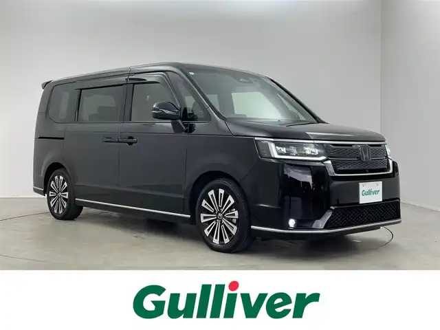 ホンダ ステップワゴン スパーダ eHEV プレミアムライン 埼玉県 2024(令6)年 3.5万km クリスタルブラックパール ワンオーナー/純正１１．４型メモリナビ/(CD/DVD/Bluetooth/HDMI/USB/音楽録音/フルセグ)/ホンダセンシング/マルチビューカメラ/アダプティブクルーズコントロール/両側パワースライドドア/前後ドライブレコーダー/ビルトインＥＴC/パワーバックドア/ハーフレザーシート/オットマン/シートヒーター/オートＬＥＤライト/オートブレーキホールド
