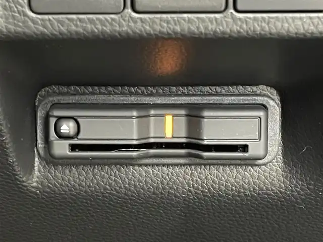 ホンダ ステップワゴン スパーダ eHEV プレミアムライン 埼玉県 2024(令6)年 3.5万km クリスタルブラックパール ワンオーナー/純正１１．４型メモリナビ/(CD/DVD/Bluetooth/HDMI/USB/音楽録音/フルセグ)/ホンダセンシング/マルチビューカメラ/アダプティブクルーズコントロール/両側パワースライドドア/前後ドライブレコーダー/ビルトインＥＴC/パワーバックドア/ハーフレザーシート/オットマン/シートヒーター/オートＬＥＤライト/オートブレーキホールド