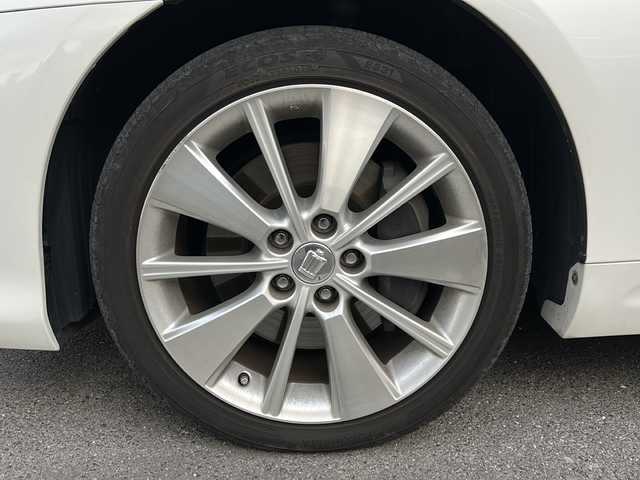 トヨタ クラウン ハイブリッド スタンダードパッケージ 香川県 2009(平21)年 7.7万km ホワイトパールクリスタルシャイン 純正ナビ（フルセグTV/CD/DVD/BT)/バックカメラ/サンルーフ/全席パワーシート/シートメモリー/オートライト/HIDヘッドライト/ビルトインETC