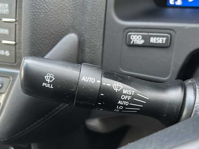 トヨタ クラウン ハイブリッド スタンダードパッケージ 香川県 2009(平21)年 7.7万km ホワイトパールクリスタルシャイン 純正ナビ（フルセグTV/CD/DVD/BT)/バックカメラ/サンルーフ/全席パワーシート/シートメモリー/オートライト/HIDヘッドライト/ビルトインETC