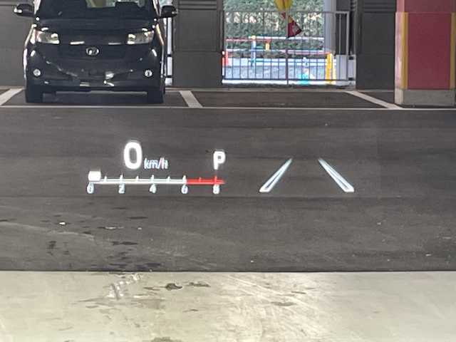 トヨタ カローラ スポーツ G Z 愛知県 2019(平31)年 4.9万km ブラッキッシュアゲハガラスフレーク 禁煙車/純正9インチナビ/（CD/DVD/Bluetooth/フルセグTV/USB/HDMI)/バックカメラ/TRDフルエアロ/プレミアムサウンド8chスピーカー/トヨタセーフティセンス/・プリクラッシュセーフティ/・レーントレーシングアシスト/・オートマチックハイビーム/・レーダークルーズコントロール/・リヤクロストラフィックアラート/・パーキングサポートブレーキ/・クリアランスソナー/・ブラインドスポットモニター/ヘッドアップディスプレイ/デジタルインナーミラー/ドライブレコーダー/ETC2.0/純正18インチアルミホイール/スマートキー/スペアキー1本/プッシュスタート/LEDヘッドライト/フロントフォグランプ/オートライト/純正フロアマット/横滑り防止装置/ステアリングスイッチ/電動格納ミラー