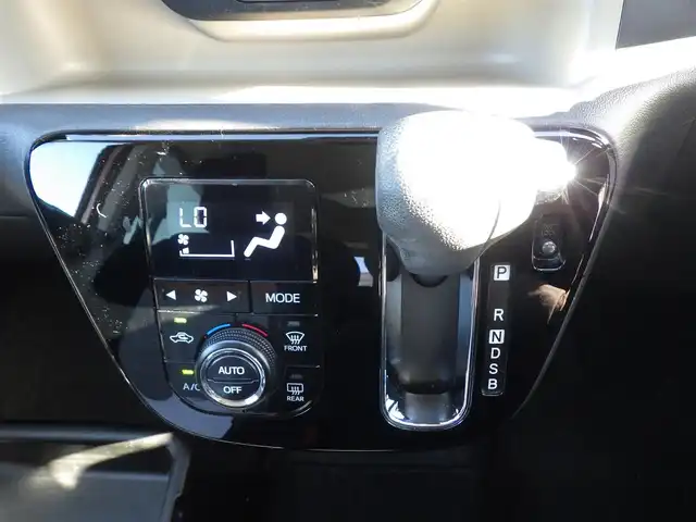 ダイハツ ブーン シルク Gパッケージ SAⅢ 千葉県 2019(平31)年 3.8万km ブリリアントカッパークリスタルマイカ スマートアシストIII/エコアイドル/純正メモリーナビ/地デジTV/【DVD/CD再生機能　Bluetooth接続】/パノラマモニター/革巻きステアリング/ETC/LEDヘッドライト/フォグライト/ウインカーミラー/コーナーセンサー/純正14インチアルミホイル/スマートキー