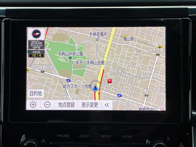 トヨタ アルファード S タイプゴールド 兵庫県 2021(令3)年 3.8万km ホワイトパールクリスタルシャイン サンルーフ/純正ディスプレイオーディオ/純正フリップダウンモニター/(CD/DVD/BT/USB)/フルセグTV/バックカメラ/ETC/両側パワースライドドア/衝突軽減ブレーキ/レーダークルーズコントロール/前後コーナーセンサー/ブラインドスポットモニター/MTモード付AT/デジタルインナーミラー/前方ドライブレコーダー/LEDヘッドライト/オートライト/オートハイビーム/フォグランプ/電動パーキングブレーキ/オートホールド/電動リアゲート/電動格納ミラー/オートリトラミラー/スマートキー/社外フロアマット/