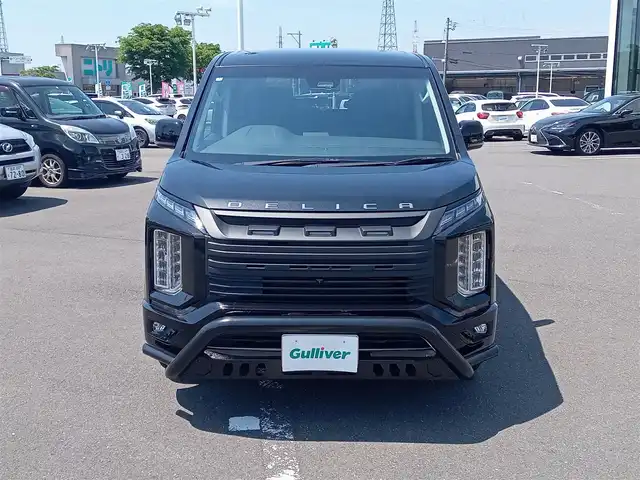 三菱 デリカＤ：５ シャモニー 福井県 2024(令6)年 1.4万km ブラックダイヤモンド ワンオーナー車/純正18インチAW/電動サイドステップ/電動リアゲート/４WD/後席用フリップダウンモニター/社外バンパー/ステアリングヒーター/パドルシフト/レーダークルーズコントロール/前後ドライブレコーダー/両側パワースライドドア/運転席パワーシート/衝突被害軽減システム/バックカメラ/アルパイン11インチメモリナビ/LEDヘッドライト/Fフォグ/レーンキープアシスト/横滑り防止装置/盗難防止装置/オートホールド/シートヒーター/ETC/カーテンエアバッグ