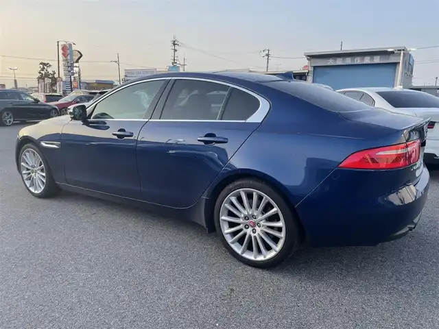 ジャガー ＸＥ XE ポートフォリオ 滋賀県 2016(平28)年 10万km 紺 サンルーフ/ACC/LKA/BSM/レザーシート/全席シートヒーター /前席パワーシート /純正ナビ/バックカメラ/ETC/前後コーナーセンサー/保証書/取説/スペアキー