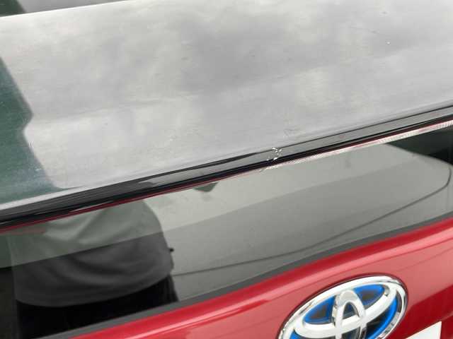 トヨタ プリウス S 東京都 2011(平23)年 7.2万km レッドマイカメタリック 新車時保証書/取扱説明書【車両/ナビ】/純正HDDナビ/ワンセグTV【NHDT-W60G】/CD/DVD/HDD/BT/AUX/SD/バックカメラ　ビルトインETC/サンルーフ/前ドラレコ/フォグ/オートライト/クリアランスソナー/スマートキー×2/純正15インチアルミ