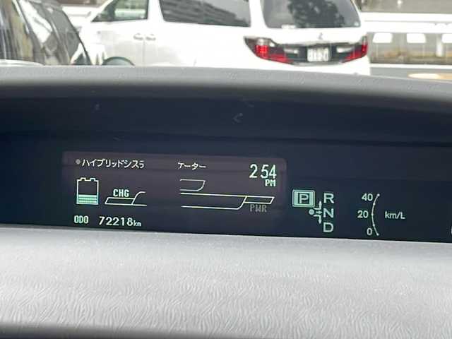 トヨタ プリウス S 東京都 2011(平23)年 7.2万km レッドマイカメタリック 新車時保証書/取扱説明書【車両/ナビ】/純正HDDナビ/ワンセグTV【NHDT-W60G】/CD/DVD/HDD/BT/AUX/SD/バックカメラ　ビルトインETC/サンルーフ/前ドラレコ/フォグ/オートライト/クリアランスソナー/スマートキー×2/純正15インチアルミ