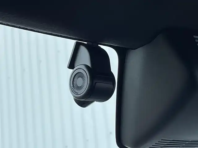 ダイハツ ウェイク G ターボ リミテッド SAⅢ 佐賀県 2021(令3)年 0.9万km トニコオレンジメタリック ワンオーナー/衝突被害軽減システム/レーンキープアシスト/オートマチックハイビーム/純正8型SDナビ/フルセグTV　CD　DVD　SD　USB　HDMI　BT/全方位カメラ/ドライブレコーダー/ETC/両側パワースライドドア/革巻きステアリング/ステアリングリモコン/後席用サイドサンシェード/ISOFIX/純正15インチアルミホイール/純正LEDヘッドライト/プッシュスタート/スマートキー