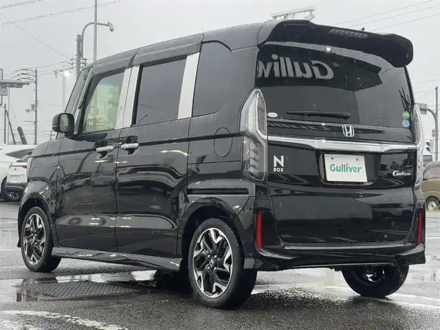 ホンダ Ｎ ＢＯＸ カスタム G L ターボ ホンダセンシング 徳島県 2019(令1)年 3.1万km クリスタルブラックパール ・社外フローティングナビ　/　CD、DVD、フルセグTV、Bluetooth/・ビルトインETC/・バックカメラ/・社外フリップダウンモニタ/・ハーフレザーシート/・ターボ/・両側電動スライドドア/・社外ドライブレコーダ/・衝突軽減ブレーキ/・レーダークルーズコントロール/・レーンキープアシスト/・純正アルミホイール/・アイドリングストップ/・オートライト/・オートハイビーム/・純正フロアマット