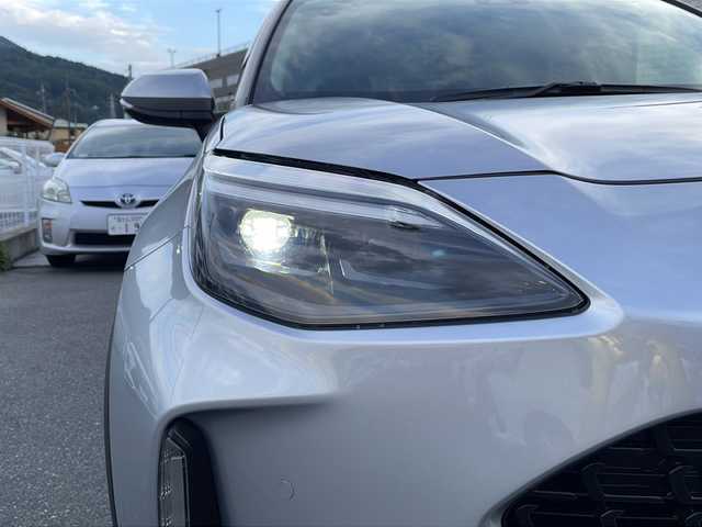 トヨタ ヤリスクロス G 山梨県 2020(令2)年 1.6万km シルバーメタリック 純正ディスプレイオーディオ　/バックカメラ　/ＵＳＢ　/Ｂｌｕｅｔｏｏｔｈ/前席シートヒーター　/ステアリングヒーター　/オートエアコン　/追従型クルーズコントロール　/ＡＢＳ　/横滑り防止装置　/レーンキープアシスト