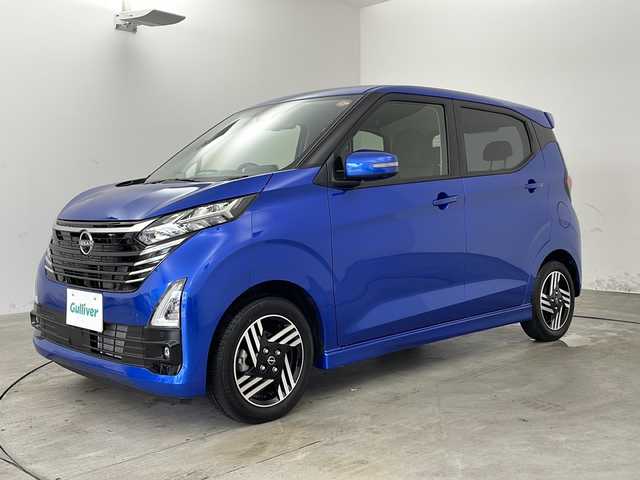 日産 デイズ HWS X プロパイロットED 兵庫県 2024(令6)年 1.5万km オーシャンブルーP ・純正9インチディスプレイオーディオ/（USB・BT・Apple Car Play・Android Auto）/・アラウンドビューモニター/・プロパイロット/・車線逸脱防止支援システム/・前方衝突予測警報/・ふらつき警報/・標識検知機能/・先行車発進お知らせ/・後側方車両検知警報/・後退時車両検知警報/・ビークルダイナミクスコントロール/・ヒルスタートアシスト/・インテリジェント エマージェンシーブレーキ/・エマージェンシーストップシグナル/・クリアランスソナー/・電装パーキングブレーキ/・オートブレーキホールド/・ETC/・純正ドライブレコーダー/・純正14インチアルミホイール/・純正フロアマット/・LEDオートライト/・フォグランプ/・ハイビームアシスト/・へッドライトレベライザー/・ウィンカーミラー/・W＋サイドエアバック/・カーテンエアバック/・革巻きステアリング/・ステアリングスイッチ/・アイドリングストップ/・スマートキー/・スペアキー/・プッシュスタート