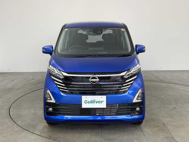 日産 デイズ HWS X プロパイロットED 兵庫県 2024(令6)年 1.5万km オーシャンブルーP ・純正9インチディスプレイオーディオ/（USB・BT・Apple Car Play・Android Auto）/・アラウンドビューモニター/・プロパイロット/・車線逸脱防止支援システム/・前方衝突予測警報/・ふらつき警報/・標識検知機能/・先行車発進お知らせ/・後側方車両検知警報/・後退時車両検知警報/・ビークルダイナミクスコントロール/・ヒルスタートアシスト/・インテリジェント エマージェンシーブレーキ/・エマージェンシーストップシグナル/・クリアランスソナー/・電装パーキングブレーキ/・オートブレーキホールド/・ETC/・純正ドライブレコーダー/・純正14インチアルミホイール/・純正フロアマット/・LEDオートライト/・フォグランプ/・ハイビームアシスト/・へッドライトレベライザー/・ウィンカーミラー/・W＋サイドエアバック/・カーテンエアバック/・革巻きステアリング/・ステアリングスイッチ/・アイドリングストップ/・スマートキー/・スペアキー/・プッシュスタート