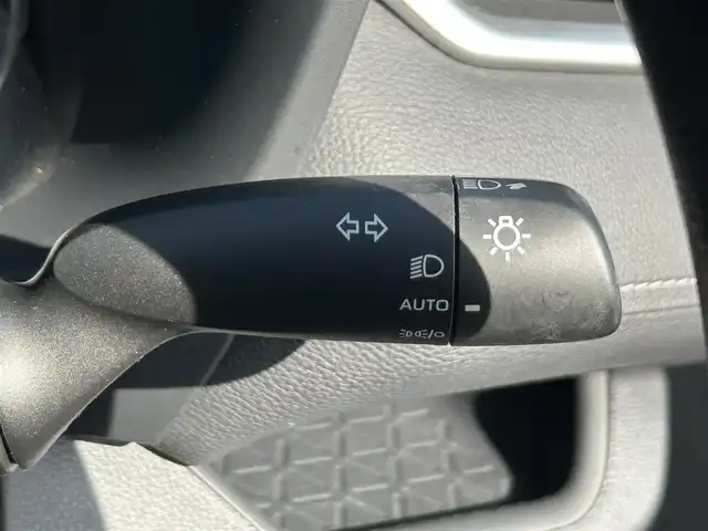 トヨタ ＲＡＶ４ ハイブリットX 埼玉県 2021(令3)年 3.5万km アティチュードブラックマイカ 純正ナビ（Ｂｌｕｅｔｏｏｔｈ、ＣＤ、ＤＶＤ、フルセグＴＶ）/バックカメラ/ＥＴＣ２．０/追従クルコン/スマートキー/ＵＳＢ入力端子/純正フロアマット/純正アルミ/前後コーナーセンサー/ＬＥＤヘッド/アイドリングストップ/オートエアコン/横滑り防止装置/レーンキープアシスト/オートライト/ダブル＋サイドエアバッグ/衝突被害軽減システム/保証書/ナビ取扱説明書/取扱説明書/プッシュスタート