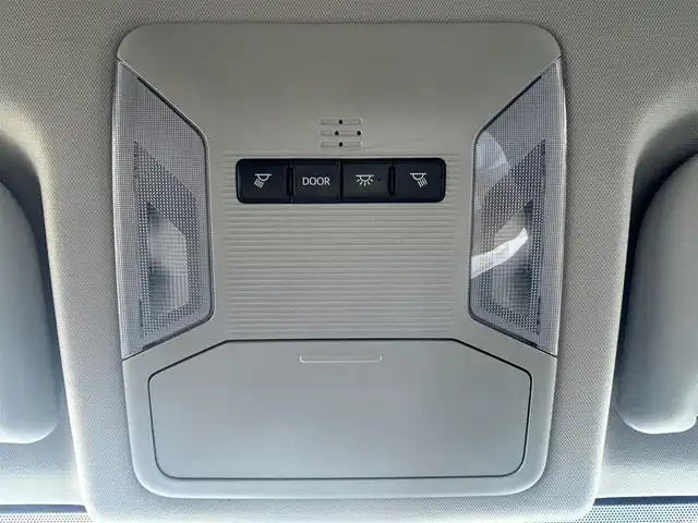 トヨタ ＲＡＶ４ ハイブリットX 埼玉県 2021(令3)年 3.5万km アティチュードブラックマイカ 純正ナビ（Ｂｌｕｅｔｏｏｔｈ、ＣＤ、ＤＶＤ、フルセグＴＶ）/バックカメラ/ＥＴＣ２．０/追従クルコン/スマートキー/ＵＳＢ入力端子/純正フロアマット/純正アルミ/前後コーナーセンサー/ＬＥＤヘッド/アイドリングストップ/オートエアコン/横滑り防止装置/レーンキープアシスト/オートライト/ダブル＋サイドエアバッグ/衝突被害軽減システム/保証書/ナビ取扱説明書/取扱説明書/プッシュスタート