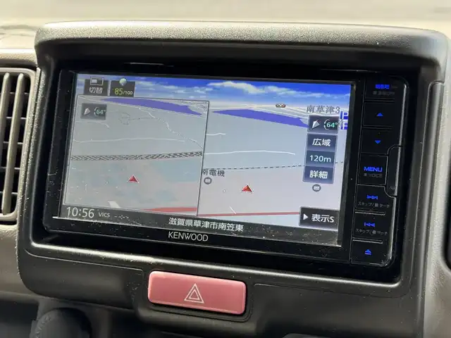 スズキ エブリイ JOIN 滋賀県 2022(令4)年 3.3万km スペリアホワイト 社外7インチナビ/【Bluetooth/CD/DVD/フルセグTV】/バックカメラ/レーンキープアシスト/衝突軽減ブレーキ/リアソナー/HIDヘッドライト/オートライト/オートマチックハイビーム/ETC/ドアバイザー/リモコンキー/純正フロアマット