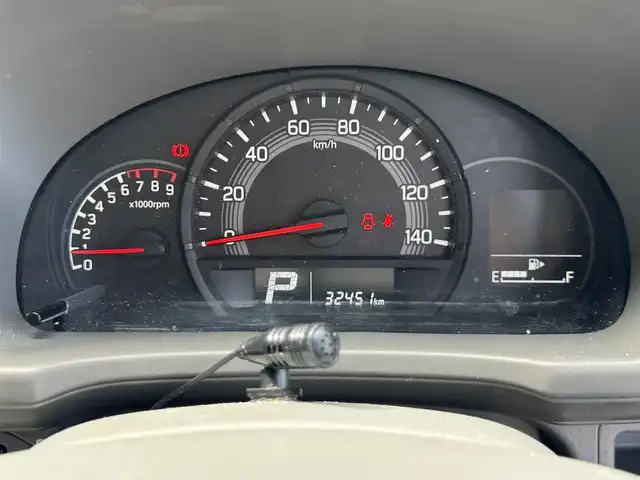 スズキ エブリイ JOIN 滋賀県 2022(令4)年 3.3万km スペリアホワイト 社外7インチナビ/【Bluetooth/CD/DVD/フルセグTV】/バックカメラ/レーンキープアシスト/衝突軽減ブレーキ/リアソナー/HIDヘッドライト/オートライト/オートマチックハイビーム/ETC/ドアバイザー/リモコンキー/純正フロアマット