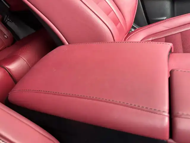 レクサス ＲＸ 450h Fスポーツ 京都府 2018(平30)年 6.4万km ホワイトノーヴァガラスフレーク 赤革シート/純正12.3インチメモリーナビ、地デジ、Bluetooth/サイド、バックモニター/USB端子/全席シートヒーター/全席パワーシート/前席エアーシート/ヘッドアップディスプレイ/パドルシフト/ハンドルヒーター/ビルトインETC/100Vコンセント/運転席メモリーシート/角形3眼LEDヘッドンランプ/パワーバックドア/トヨタセーフティセンス/・プリクラッシュセーフティシステム/・レーンキーピングアシスト/・オートマチックハイビーム/・レーダークルーズコントロール/純正20インチアルミホイール/スペアキー/記録簿R1、R2、R3、R5/保証書/取扱説明書