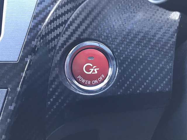 トヨタ プリウス S ツーリングセレ G’s 千葉県 2013(平25)年 13.2万km ホワイトパールクリスタルシャイン (株)IDOMが運営する【じしゃロン柏店】の自社ローン対象車両になります。こちらは現金ご利用時の価格です。/自社ローンご希望の方は別途その旨お申付け下さい。//禁煙車/純正フルセグナビ/（CD/DVD/AM/FMラジオ）/(Bluetooth)/スマートキー/プッシュスタート/バックカメラ/ＥＴＣ/ステアリングリモコン/電動格納ドアミラー/パワーウインドウ/オートライト/防眩ミラー