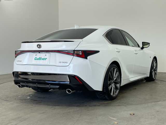 レクサス ＩＳ 300 Fスポーツ 兵庫県 2020(令2)年 1.6万km ホワイトノーヴァガラスフレーク ・純正10.3インチナビ/Bluetooth/TV/USB/・パノラミックビューモニター/・純正ドライブレコーダー/・サンルーフ/・ビルトインETC2.0/・Lexus Safety System + /・プリクラッシュセーフティ/・レーントレーシングアシスト/・オートマチックハイビーム/・レーダークルーズコントロール/・ロードサインアシスト/・先行車発進告知機能/・ドライバー異常時対応システム/・ブラインドスポットモニター/・クリアランスソナー/・白レザーシート/・前席パワーシート/・前席シートヒーター/・前席シートベンチレーション/・LEDヘッドライト/・純正19インチアルミホイール/・スマートキー/・nanoeX/・ドアラミラーヒーター/・ステアリングヒーター/・スペアキー