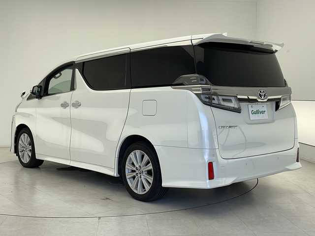 トヨタ ヴェルファイア Z Aエディション 千葉県 2018(平30)年 5.6万km ホワイトパールクリスタルシャイン トヨタセーフティセンス/・レーダークルーズコントロール/・衝突軽減ブレーキ/・誤発進抑制機能/・車線維持機能/・標識認識機能/・先行車発進お知らせ機能/社外ALPINE11型SDナビ(CD DVD USB BT フルセグTV)/ALPINE後席モニター/デジタルインナーミラー/コーナーセンサー/両側パワースライドドア/ドライブレコーダー/ETC/純正18インチアルミホイール/LEDヘッドライト/フォグランプ/レザー調シートカバー/ステアリングスイッチ/電動格納ミラー/純正フロアマット/ドラレコSDなし