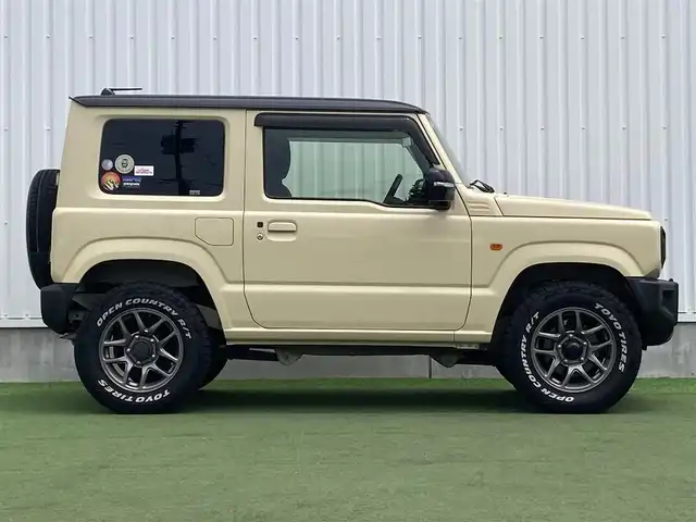スズキ ジムニー XC 香川県 2022(令4)年 2.4万km シフォンアイボリーメタリックブラック2トーンルーフ 登録時走行距離：23436km/ケンウッドナビ/　CD DVD BT フルセグTV/衝突被害軽減装置/レーンキープアシスト/クルーズコントロール/ダウンヒルアシストコントロール/LEDヘッドライト/オートライト/フォグランプ/ETC/ドライブレコーダー/横滑り防止装置/アイドリングストップ/シートヒーター/プッシュスタート/スマートキー/スペアキー