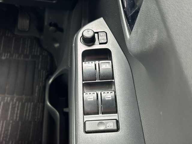 ダイハツ ウェイク G ターボ　レジャーエディション SA Ⅲ 埼玉県 2018(平30)年 7.4万km オフビートカーキM (株)IDOMが運営する【じしゃロン熊谷店】の自社ローン専用車両になりますこちらは現金またはオートローンご利用時の価格です。自社ローンご希望の方は別途その旨お申付け下さい/純正ナビ/（フルセグTV/Bluetooth/CD/DVD/AM/FM/SD）/ETC/バックカメラ/ドライブレコーダー/HDMI・USB端子/両側パワースライドドア/スマートアシスト/・衝突警報機能/・衝突回避支援ブレーキ機能/・誤発進抑制機能/・車線逸脱警報機能/・オートハイビーム/アイドリングストップ/ロールサンシェード/電動格納ミラー/ドアバイザー/純正フロアマット/フォグランプ/車両・ナビ取扱説明書/保証書