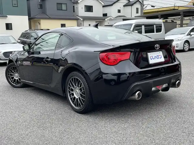 トヨタ ８６ GT 愛知県 2014(平26)年 10.7万km クリスタルブラックシリカ (株)IDOMが運営する【じしゃロン名古屋鳴海店】の自社ローン専用車両になりますこちらは現金またはオートローンご利用時の価格です。自社ローンご希望の方は別途その旨お申付け下さい/社外7インチナビ/【Bluetooth/CD/DVD/フルセグTV/USB】/HIDヘッドライト/オートライト/オートマチックハイビーム/ABS/横滑り防止装置/カーテンエアバッグ/プッシュスタート/スマートキー/社外17インチAW
