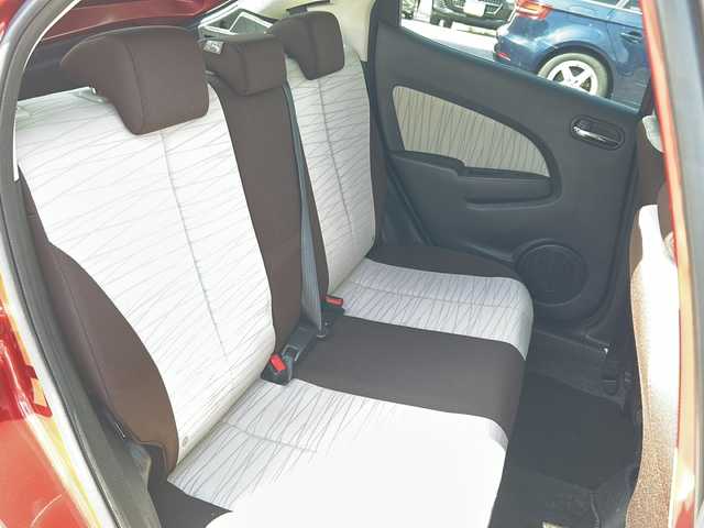 マツダ デミオ 13－スカイA Sスター グレイス 石川県 2013(平25)年 5.4万km ジールレッドマイカ 純正メモリナビ/バックカメラ/ETC/LEDライト/オートライト/横滑り防止/純正スタットレスタイヤ車載/スマートキー/純正フロアマット