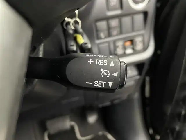 トヨタ ヴォクシー ZS 煌Ⅱ 宮城県 2020(令2)年 3.7万km ブラック 純正９型ナビ　/１２型フリップダウンモニター　/両側パワースライドドア　/プリクラッシュセーフティシステム　/レーンディパーチャーアラート/オートマチックハイビーム　/クリアランスソナー　/バックモニター/ＥＴＣ　/前後ドライブレコーダー　/後席エアコン/リアサンシェード/フルセグTV/CD/DVD/Bluetooth/充電用USBポート/LEDヘッドランプ/フォグランプ/純正16インチAW/禁煙車