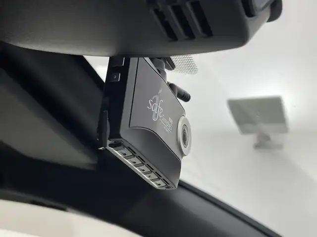 トヨタ ヴォクシー ZS 煌Ⅱ 宮城県 2020(令2)年 3.7万km ブラック 純正９型ナビ　/１２型フリップダウンモニター　/両側パワースライドドア　/プリクラッシュセーフティシステム　/レーンディパーチャーアラート/オートマチックハイビーム　/クリアランスソナー　/バックモニター/ＥＴＣ　/前後ドライブレコーダー　/後席エアコン/リアサンシェード/フルセグTV/CD/DVD/Bluetooth/充電用USBポート/LEDヘッドランプ/フォグランプ/純正16インチAW/禁煙車