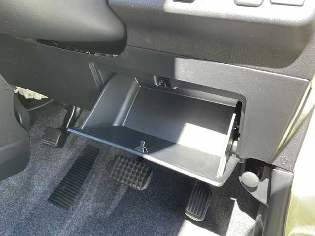 ダイハツ ミラ ココア X 石川県 2013(平25)年 4.9万km コットンアイボリー ワンオーナー/純正CDオーディオ/社外エンジンスターター/アイドリングストップ/マニュアル式ヘッドライトレベライザー/フルオートエアコン/電動格納ミラー/ABS/WSRS/取り扱い説明書/新車保証書