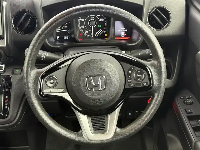 ホンダ Ｎ ＷＧＮ L スタイル+ビター 愛知県 2024(令6)年 1.5万km ミッドナイトブルービームM ホンダセンシング/純正ディスプレイオーディオ/（Bluetooth/FM/AM/USB入力）/バックカメラ/ドラレコ/ETC/ハーフレザー/シートヒーター/オートライト/電子パーキング/オートホールド/ステアリングリモコン/ドアバイザー/電動格納ミラー/LEDライト/プッシュスタート/スマートキー