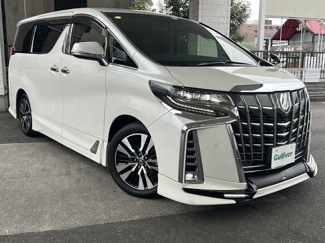 トヨタ アルファード S Cパッケージ 京都府 2020(令2)年 9万km ホワイトパールクリスタルシャイン 三眼LEDヘッドライト/TRDフルエアロ/純正9インチディスプレイオーディオナビ/Bluetooth/フルセグTV/トヨタセーフティセンス/クリアランスソナー/レーンキープアシスト/レーダークルーズコントロール/オートマチックハイビーム/PCS/RSA/PKSB/Miracast/バックカメラ/ブレーキホールド/ナノイー/フォグランプ/両側パワースライドドア/ビルトインETC/サンシェード/オールオートウインドウ/ベンチレーター/メモリーパワーシート/オートライト/オートマチックハイビーム/ステアリングヒーター/電動パーキングブレーキ/純正18インチAW