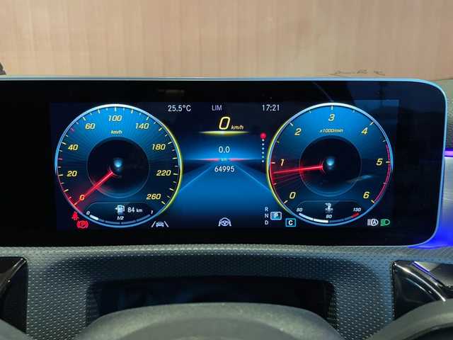 メルセデス・ベンツ ＣＬＡ２００ｄ AMGライン 愛知県 2019(令1)年 6.5万km デジタルホワイト パノラマサンルーフ/レザーエクスクルーシブパッケージ/黒革シート/シートヒーター/アドバンスドパッケージ/アドバンスドサウンド/ヘッドアップディスプレイ/純正ナビ/フルセグTV/360度カメラ/ACC/LKA/BSM/レーダーセーフティパッケージ