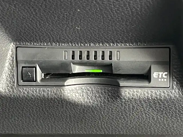 トヨタ ヤリス ハイブリッド Z 愛知県 2020(令2)年 4.5万km センシュアルレッドマイカ 純正８型ＤＡナビＴＶ　バックカメラ　禁煙　シートヒーター　モデリスタ１５インチＡＷ　前後ドラレコ　セーフティセンス　衝突軽減　追従クルコン　ＬＥＤオートライト　コーナーセンサー　メモリシート　バイザー　純正フロアマット　ETC　