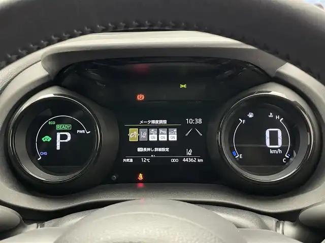 トヨタ ヤリス ハイブリッド Z 愛知県 2020(令2)年 4.5万km センシュアルレッドマイカ 純正８型ＤＡナビＴＶ　バックカメラ　禁煙　シートヒーター　モデリスタ１５インチＡＷ　前後ドラレコ　セーフティセンス　衝突軽減　追従クルコン　ＬＥＤオートライト　コーナーセンサー　メモリシート　バイザー　純正フロアマット　ETC　