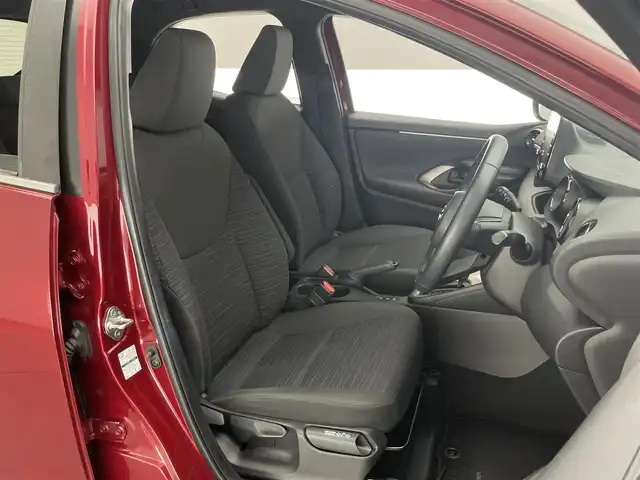 トヨタ ヤリス ハイブリッド Z 愛知県 2020(令2)年 4.5万km センシュアルレッドマイカ 純正８型ＤＡナビＴＶ　バックカメラ　禁煙　シートヒーター　モデリスタ１５インチＡＷ　前後ドラレコ　セーフティセンス　衝突軽減　追従クルコン　ＬＥＤオートライト　コーナーセンサー　メモリシート　バイザー　純正フロアマット　ETC　