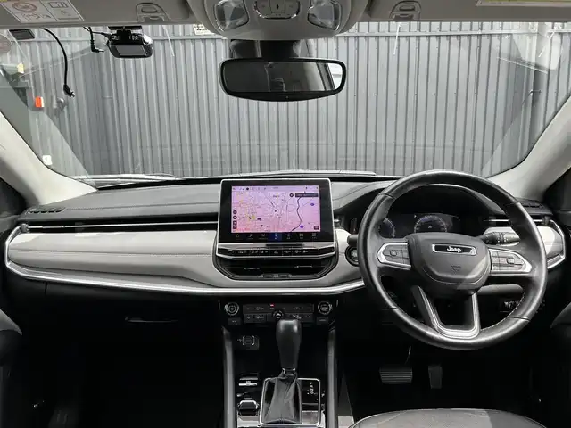 クライスラー・ジープ ジープ コンパス リミテッド 福島県 2021(令3)年 1.6万km パール ACC/CarPlay/黒レザーシート/パワーシート/シートヒーター/ステアリングヒーター/アルパインサウンド/純正ナビ/360°カメラ/フルセグTV/ブラインドスポットモニター/レーンキープアシスト/LEDオート/前後ドラレコ/パワーバックドア/防眩ミラー/純正18インチAW/取扱説明書/保証書/スペアキー