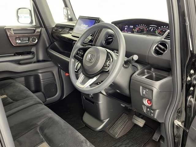 ホンダ Ｎ ＢＯＸ カスタム G L ホンダセンシング 鹿児島県 2018(平30)年 2.3万km クリスタルブラックパール 禁煙車/ホンダセンシング/純正8型ナビTV/（VXU-185NBi/CD/DVD/Bluetooth/フルセグTV)/純正バックカメラ/純正ビルトインETC/純正ドライブレコーダー/純正LEDオートライト/純正LEDフォグ/純正14インチアルミ/純正エアロ/純正ルーフエンドスポイラー/純正フロアマット/左側電動スライドドア/アダプティブクルーズコントロール/レーンディパーチャーアラート/クリアランスソナー/オートエアコン（プラズマクラスター）/スマートキー/プッシュエンジンスタート