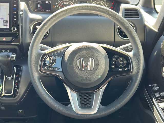 ホンダ Ｎ ＢＯＸ カスタム G L ホンダセンシング 石川県 2018(平30)年 2.3万km クリスタルブラックパール SDナビ（DVD再生機能有）/フルセグTV/バックカメラ/ドライブレコーダー/ETC/片側パワースライドドア/純正アルミホイール/純正フロアマット/スマートキー/LEDヘッドライト/W＋サイド＋カーテンエアバッグ/レーンキープアシスト/衝突被害軽減システム