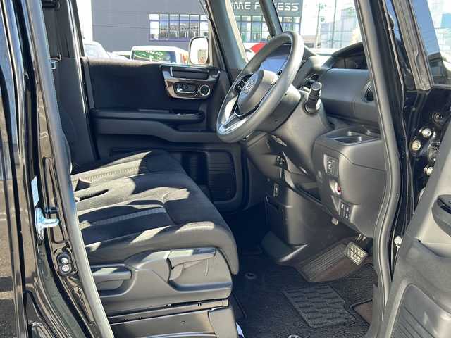 ホンダ Ｎ ＢＯＸ カスタム G L ホンダセンシング 石川県 2018(平30)年 2.3万km クリスタルブラックパール SDナビ（DVD再生機能有）/フルセグTV/バックカメラ/ドライブレコーダー/ETC/片側パワースライドドア/純正アルミホイール/純正フロアマット/スマートキー/LEDヘッドライト/W＋サイド＋カーテンエアバッグ/レーンキープアシスト/衝突被害軽減システム