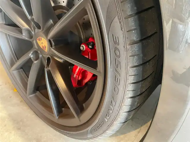 ポルシェ ポルシェ ９１１ カレラS カブリオレ 千葉県 2024(令6)年 0.9万km グレー ワンオーナー/茶革シート/パワーシート/シートヒーター/エアシート/ACC
